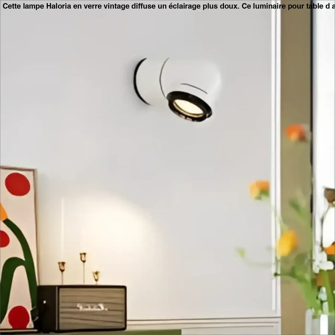 Applique murale spatial blanche avec design moderne et éclairage spot élégant murale rétro futuriste