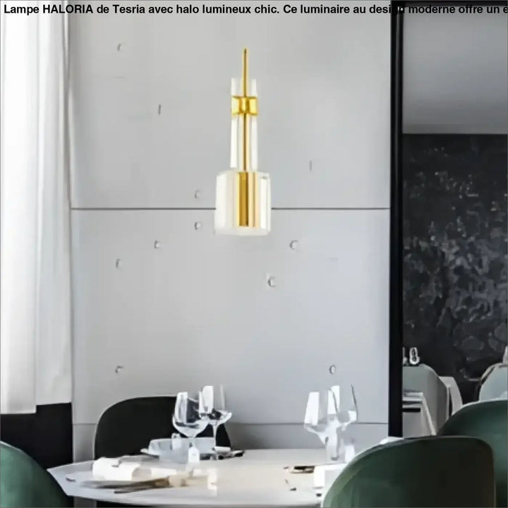 Suspension luminaire vitria en verre soufflé doré avec abat-jour en verre dépoli idéale comme luminaire décorative pour salle à manger