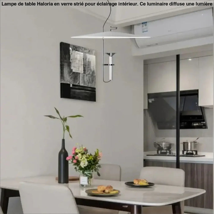 Suspension luminaire fimeo lampe suspendue blanche moderne avec design minimaliste et accents métalliques