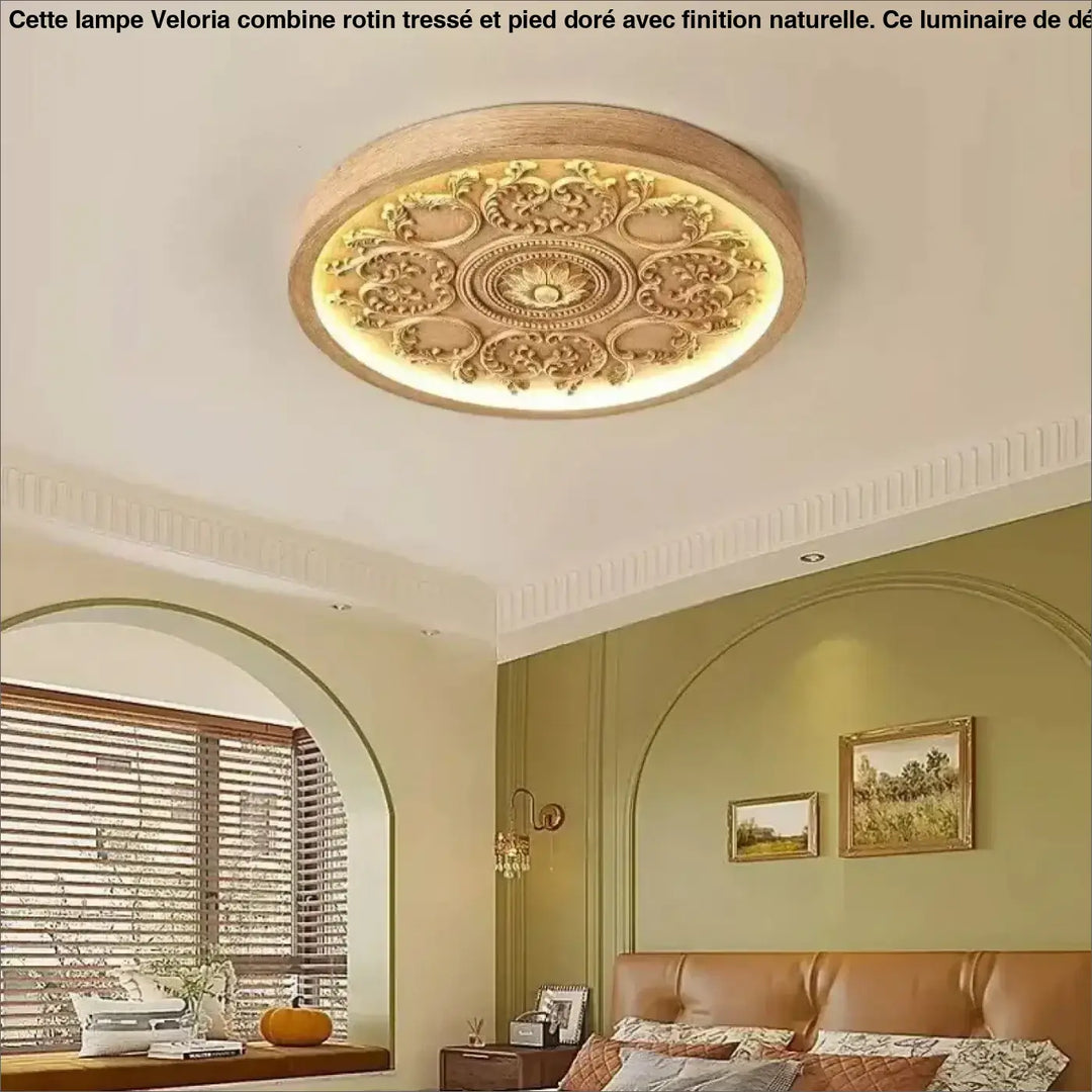 Luminaire plafonnier rostel avec design rond, ornement doré et cadre en bois naturel pour un plafonnier design rond élégamment décoratif