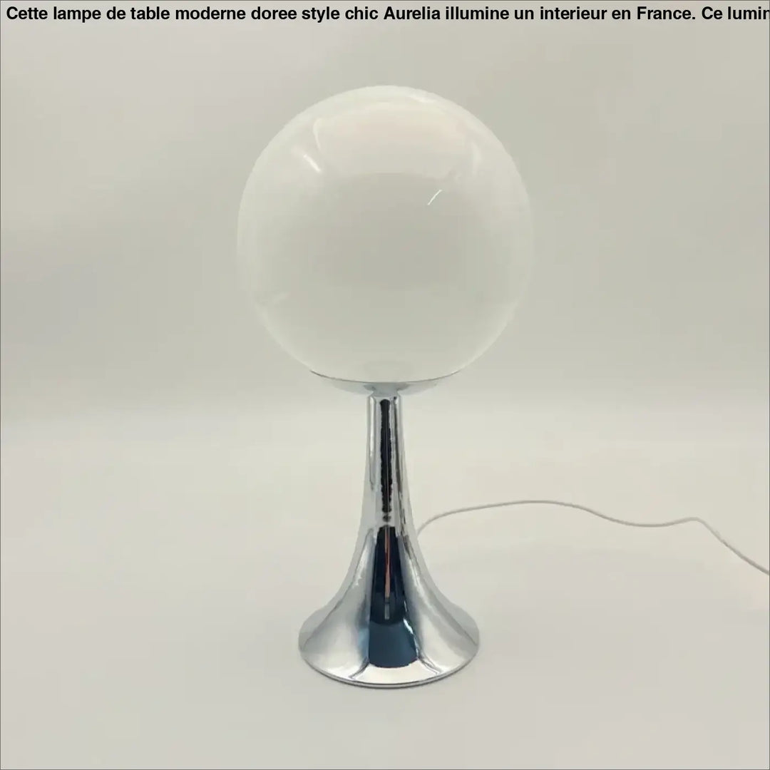 Lampe de chevet boule en verre blanc au style moderne
