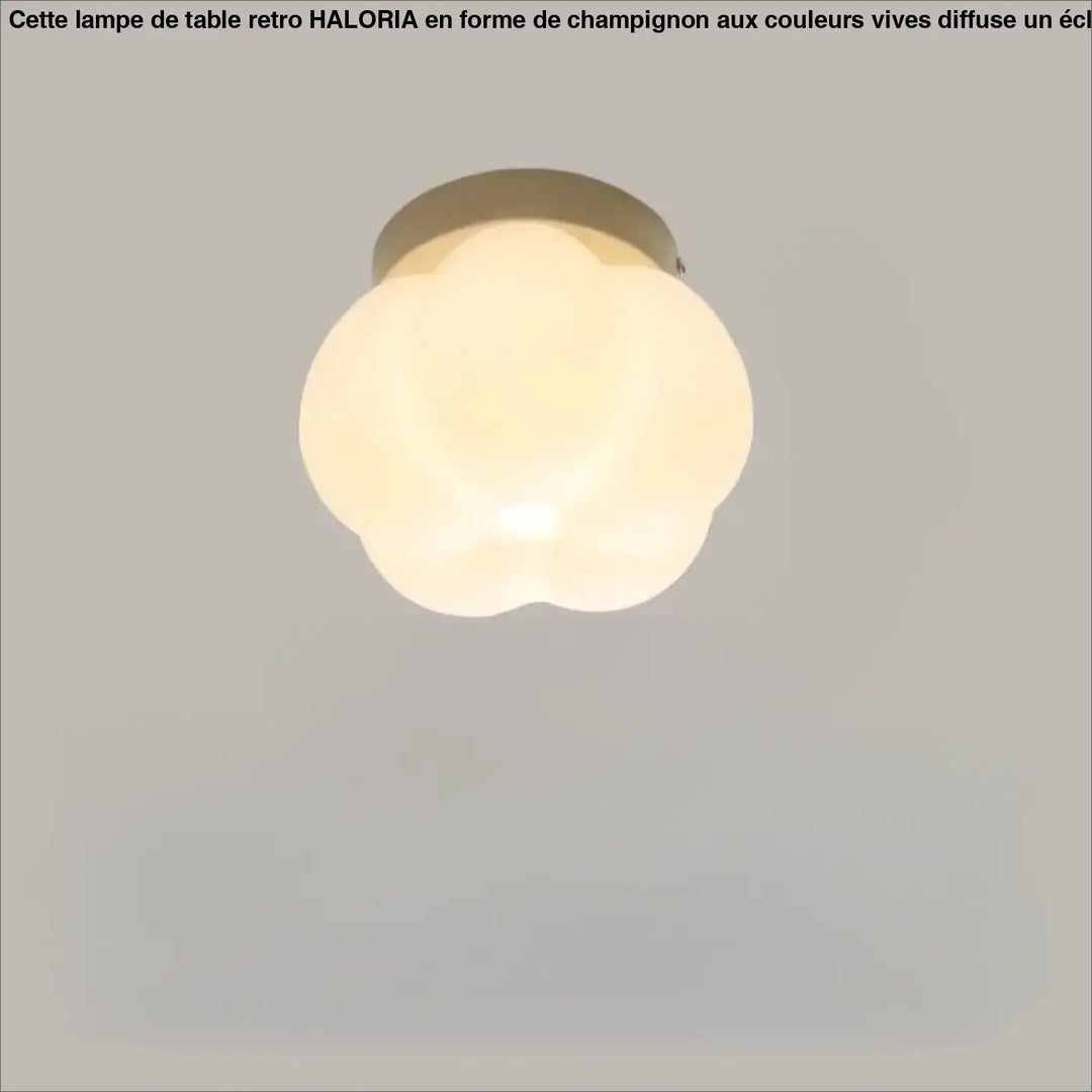 Applique murale puffo en verre dépoli blanc avec abat-jours arrondis et fixation métallique design doux