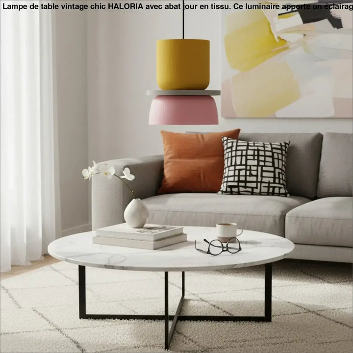 Table basse en marbre blanc avec pieds en métal noir design scandinave pour un style suspension design coppa