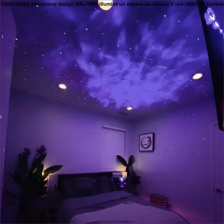 Lampe suspendue design haloria projetant un ciel étoilé violet avec étoiles scintillantes et nuages doux