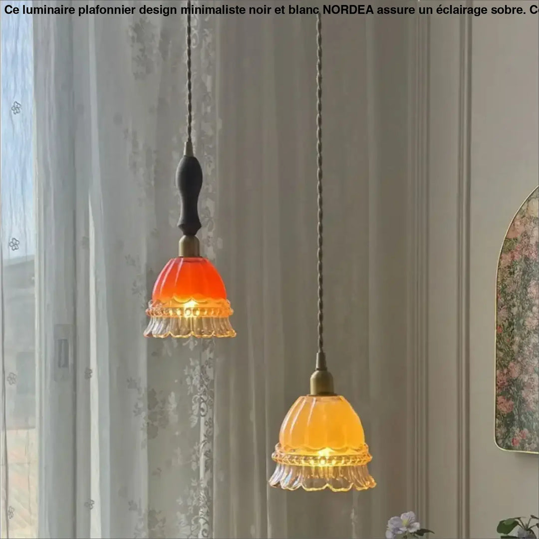 Suspension luminaire vintage en verre au style rétro chic ambré