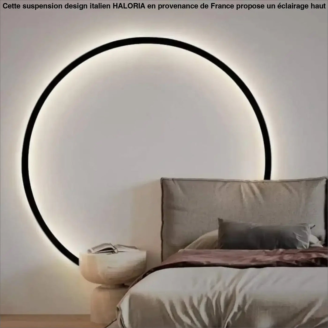 Luminaire suspension design italien haloria avec applique murale led circulaire noire et anneau lumineux blanc intérieur
