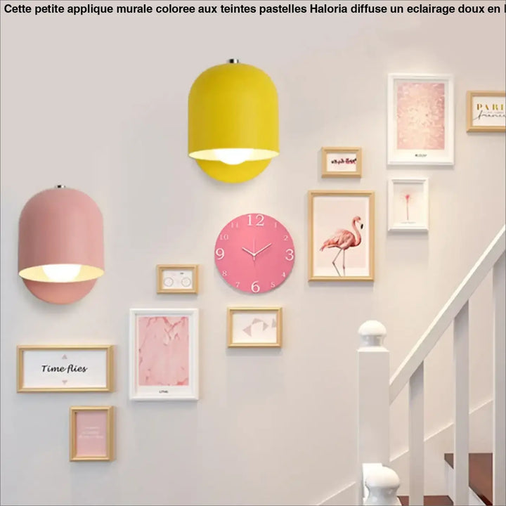 Petite Applique Murale Colorée Aux Teintes Pastelles