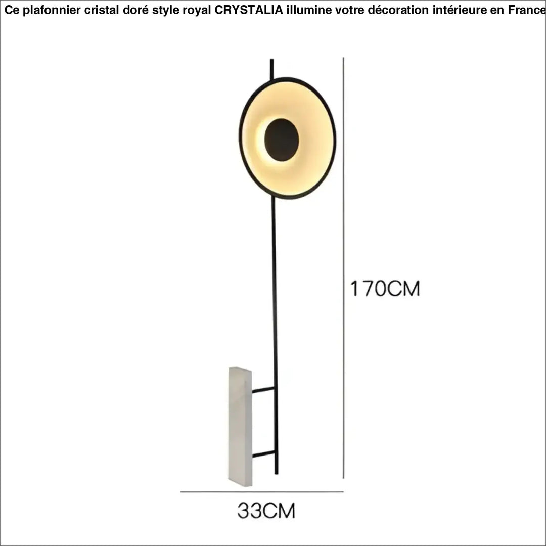 Lampadaire noir au design minimaliste pour intérieur élégant