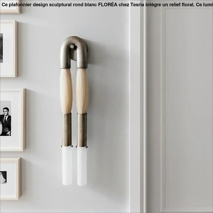 Applique murale design double tube LED en métal et tissu