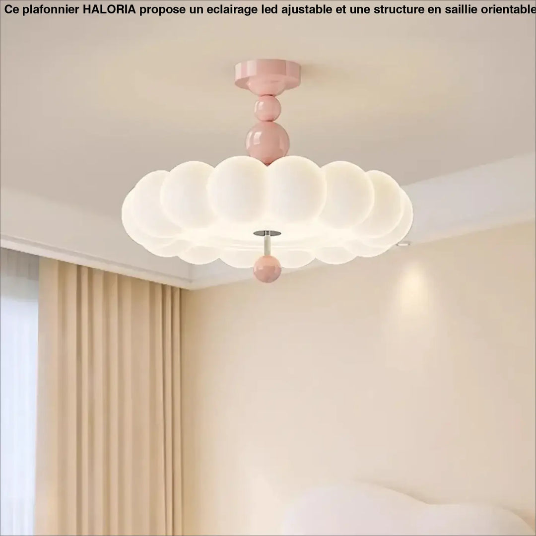 Luminaire plafonnier petalya en forme de nuage rose pastel avec segments en verre dépoli et accents sphériques