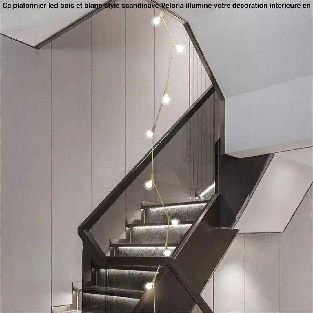 Suspension luminaire verticale en boules opales et laiton