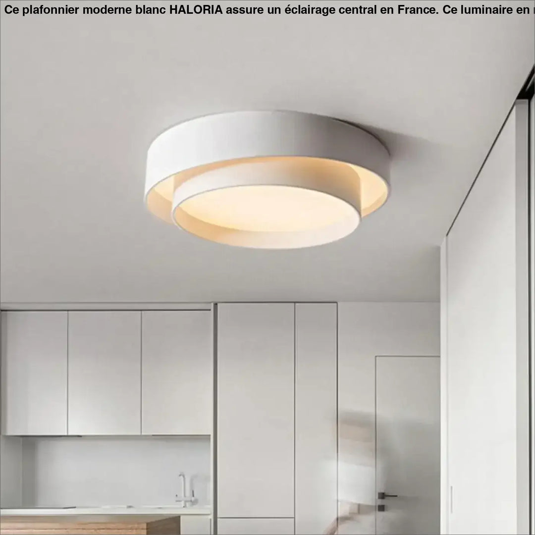 Plafonnier moderne blanc circulaire avec lumière chaude pour un éclairage intérieur moderne blanc et élégant