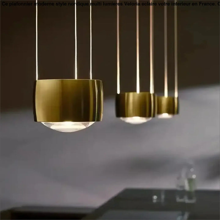 Suspension contemporaine dorée à lignes lumineuses fines moderne