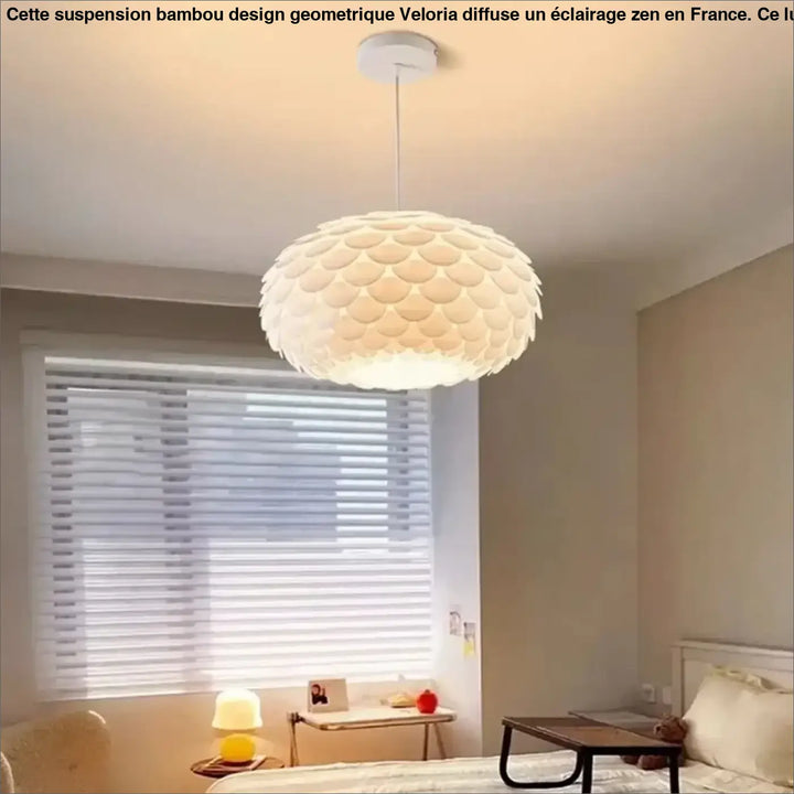 Suspension moderne design écailles blanches élégantes

