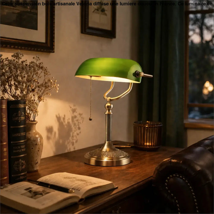 Lampe de chevet aura lampe raffinée en verre vert style rétro avec base et bras en métal couleur laiton pour ambiance chaleureuse