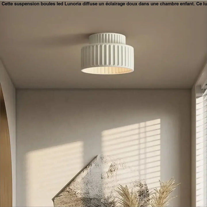 Plafonnier cylindrique strié au look rétro et original

