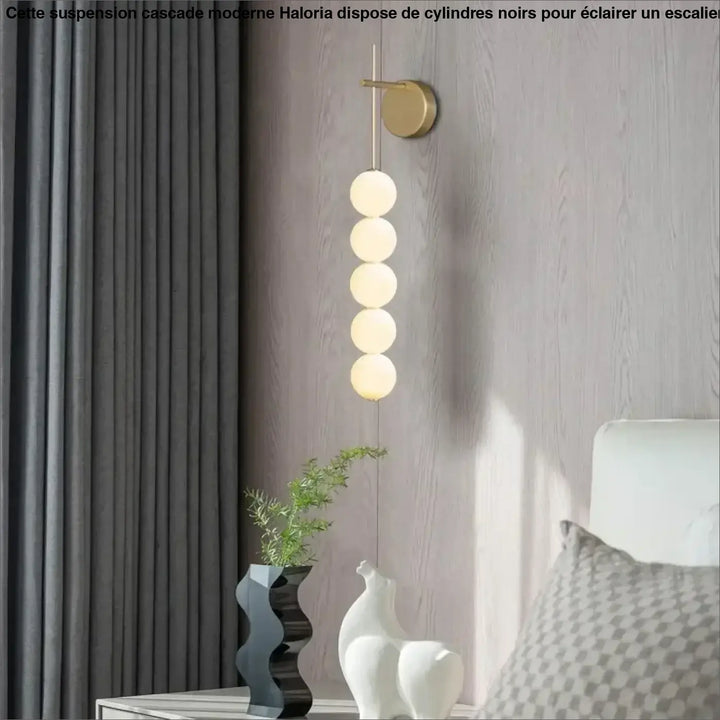 Applique murale originale dorée avec effet solaire doux