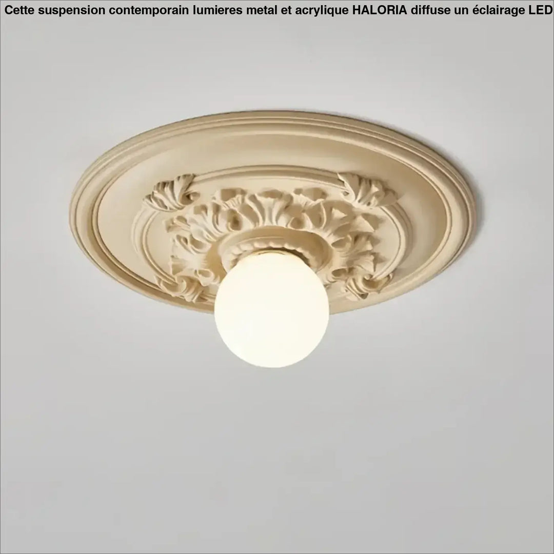 Plafonnier classique avec rosace décorative élégante teinte claire