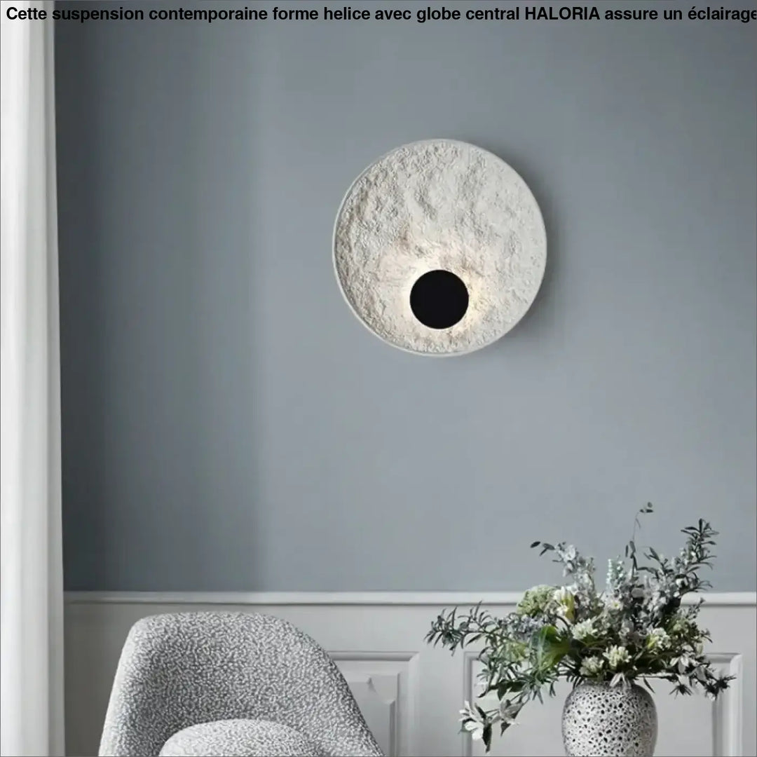 Applique Murale Ronde Effet Éclipse Blanc Style Sculptural