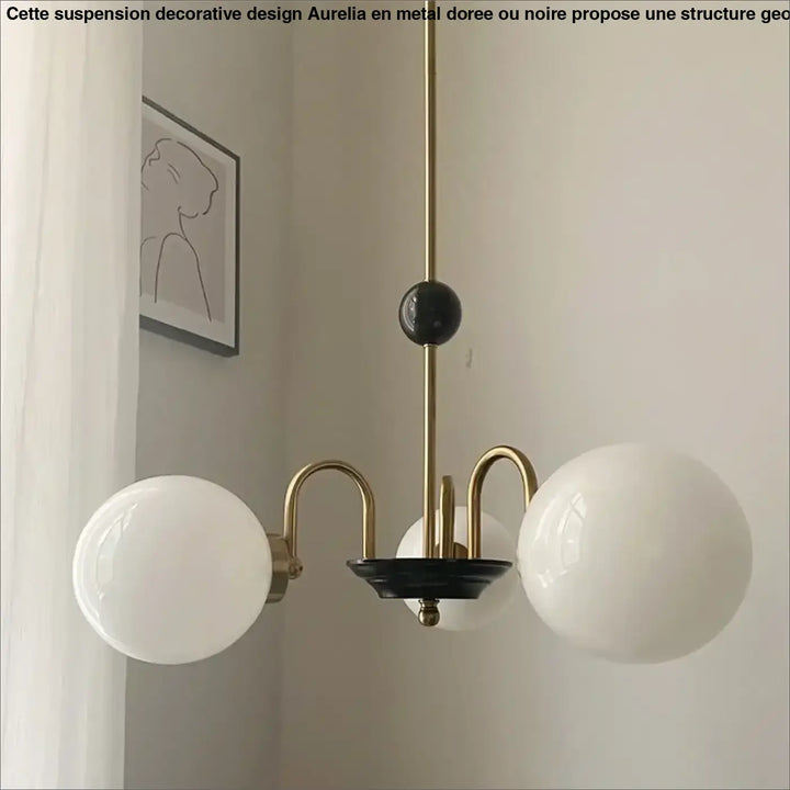 Suspension décorative dorée à globes style vintage raffiné