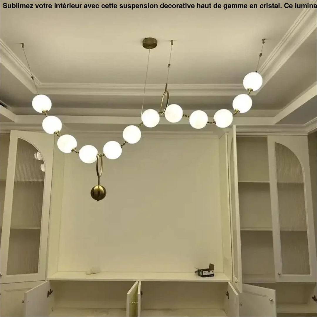 Suspension moderne boules lumineuses doré blanc raffiné