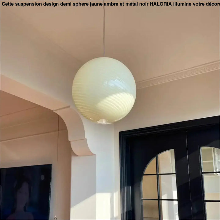 Suspension Moderne en Verre Coloré pour Intérieur Élégant
