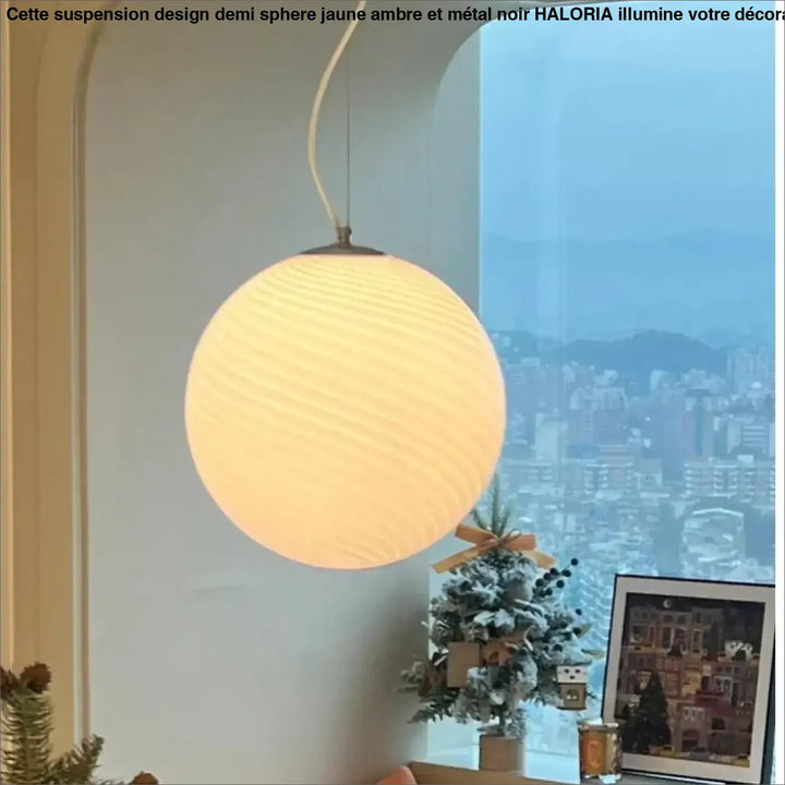 Suspension Moderne en Verre Coloré pour Intérieur Élégant