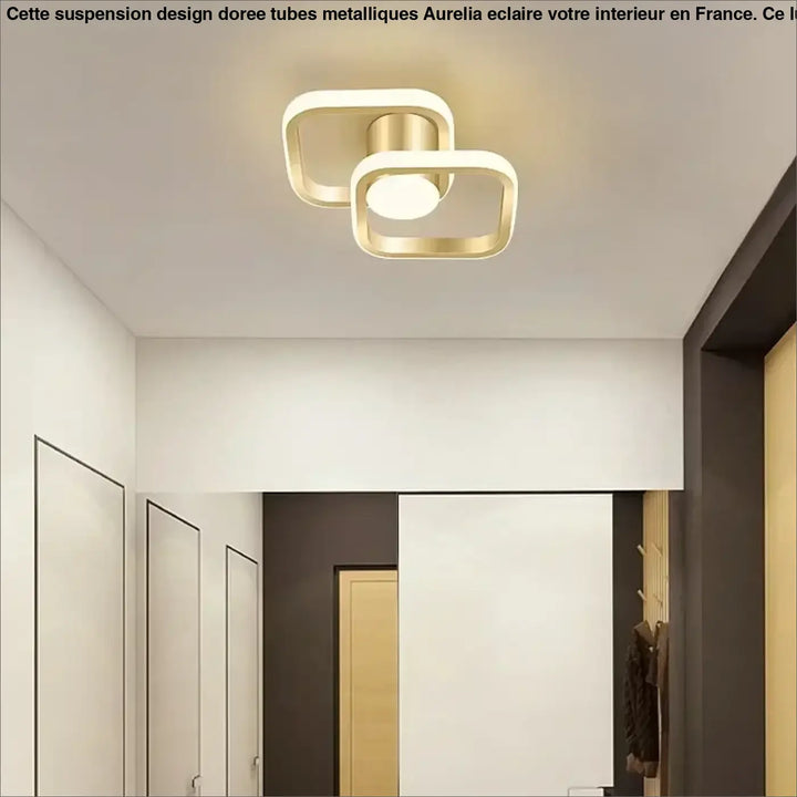 Plafonnier moderne minimaliste doré au design épuré et élégant