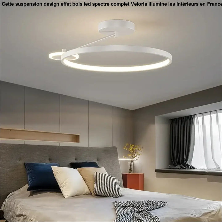 Suspension design effet bois led spectre complet veloria avec plafonnier led blanc circulaire moderne au design minimaliste