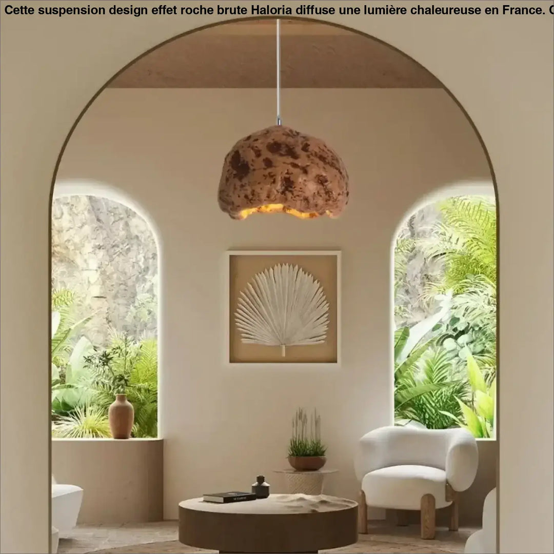 Suspension design effet roche brute lumière chaleureuse

