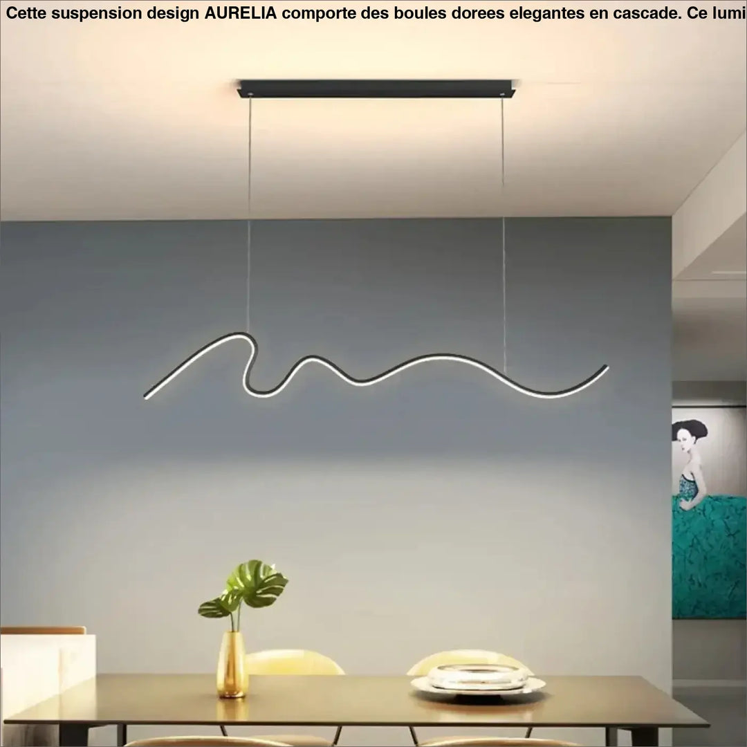 Suspension design sinueux pour intérieur minimaliste