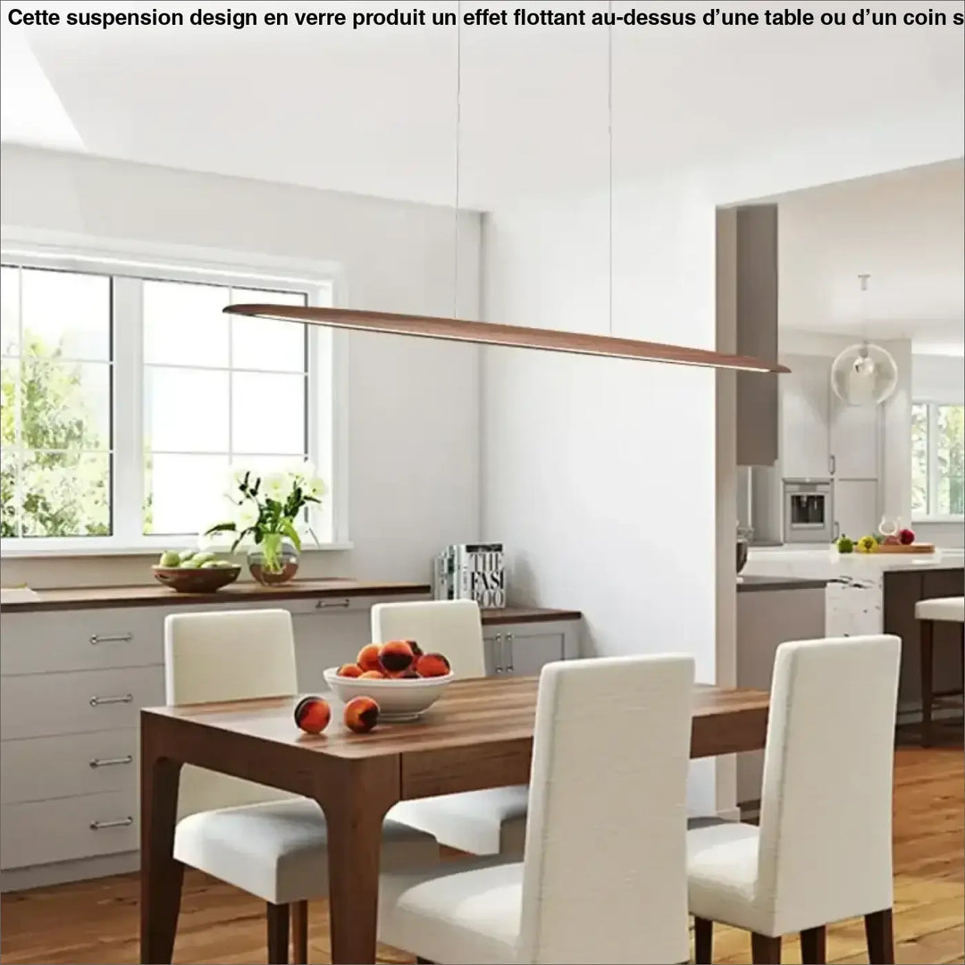 Suspension linéaire bois design pour salle à manger épurée

