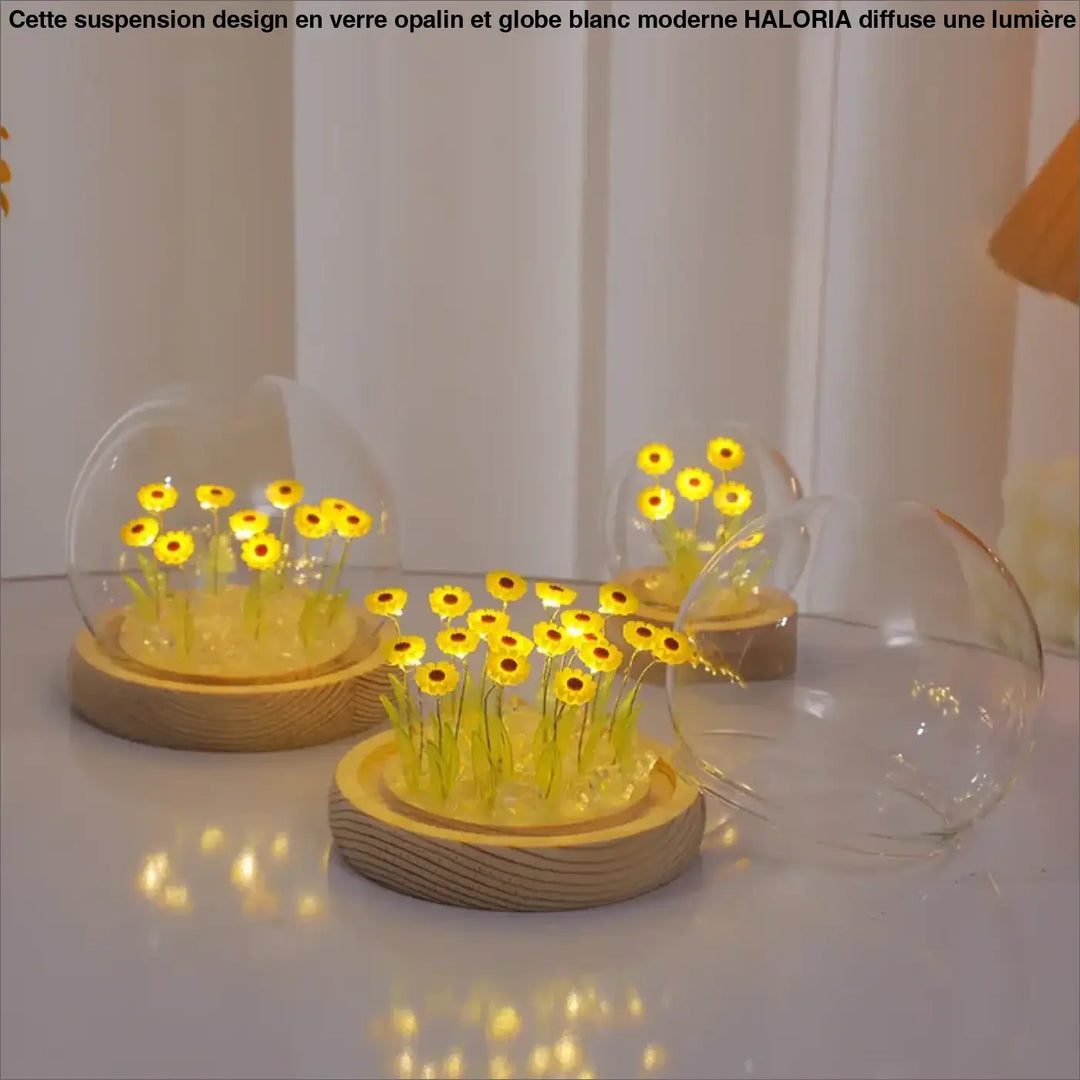 Veilleuse tournesol décorative helios avec dôme en verre clair et fleurs led jaunes sur socle en bois