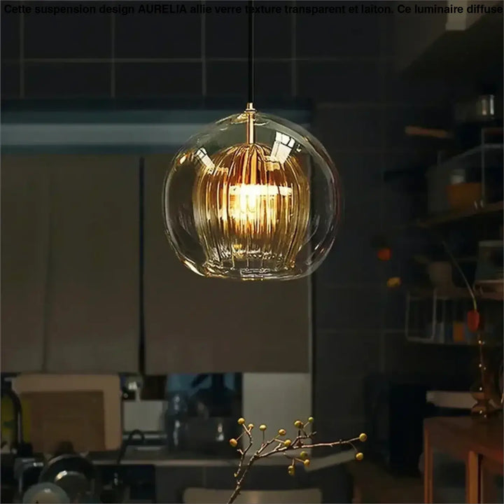 Suspension luminaire en verre style moderne pour intérieur chic