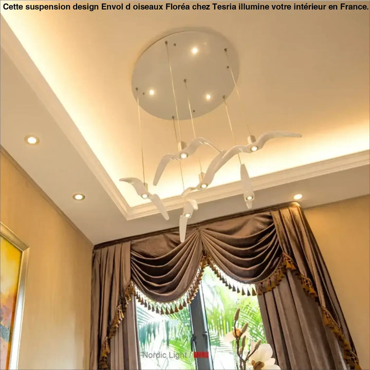 Suspension design envol d’oiseaux lumineux

