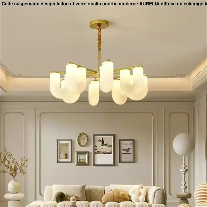 Suspension Design Laiton et Verre Opalin Courbé Moderne

