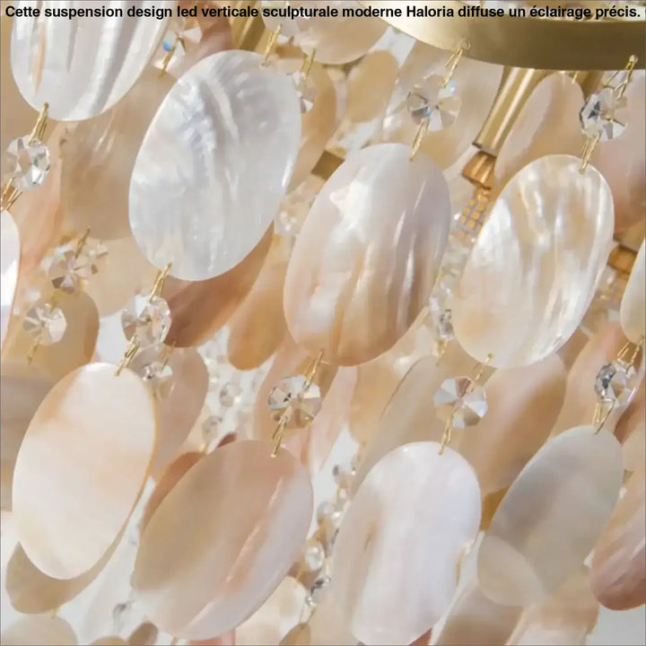 Suspension luminaire en coque naturelle finition dorée