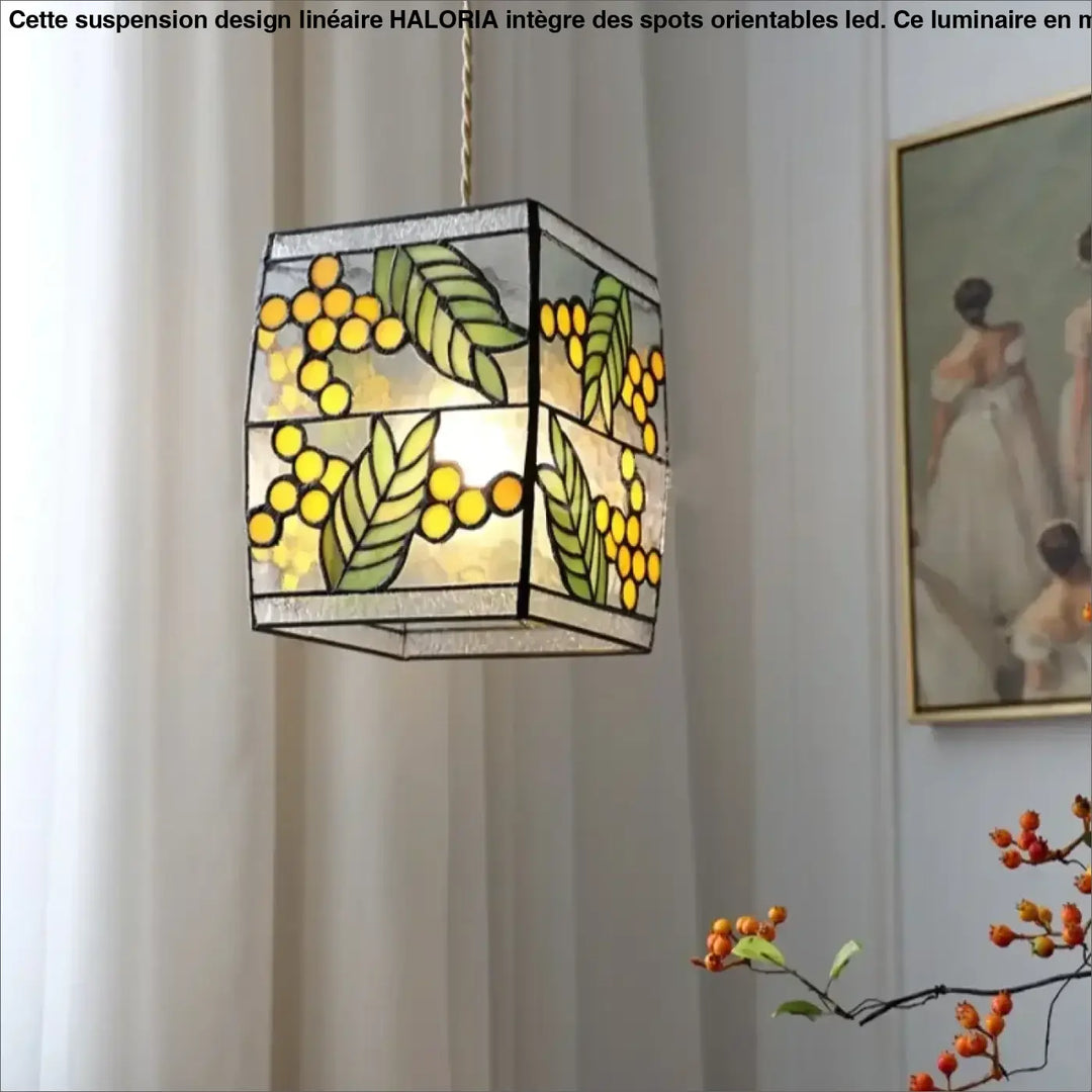 Suspension luminaire vitrail art déco motifs naturels raffiné