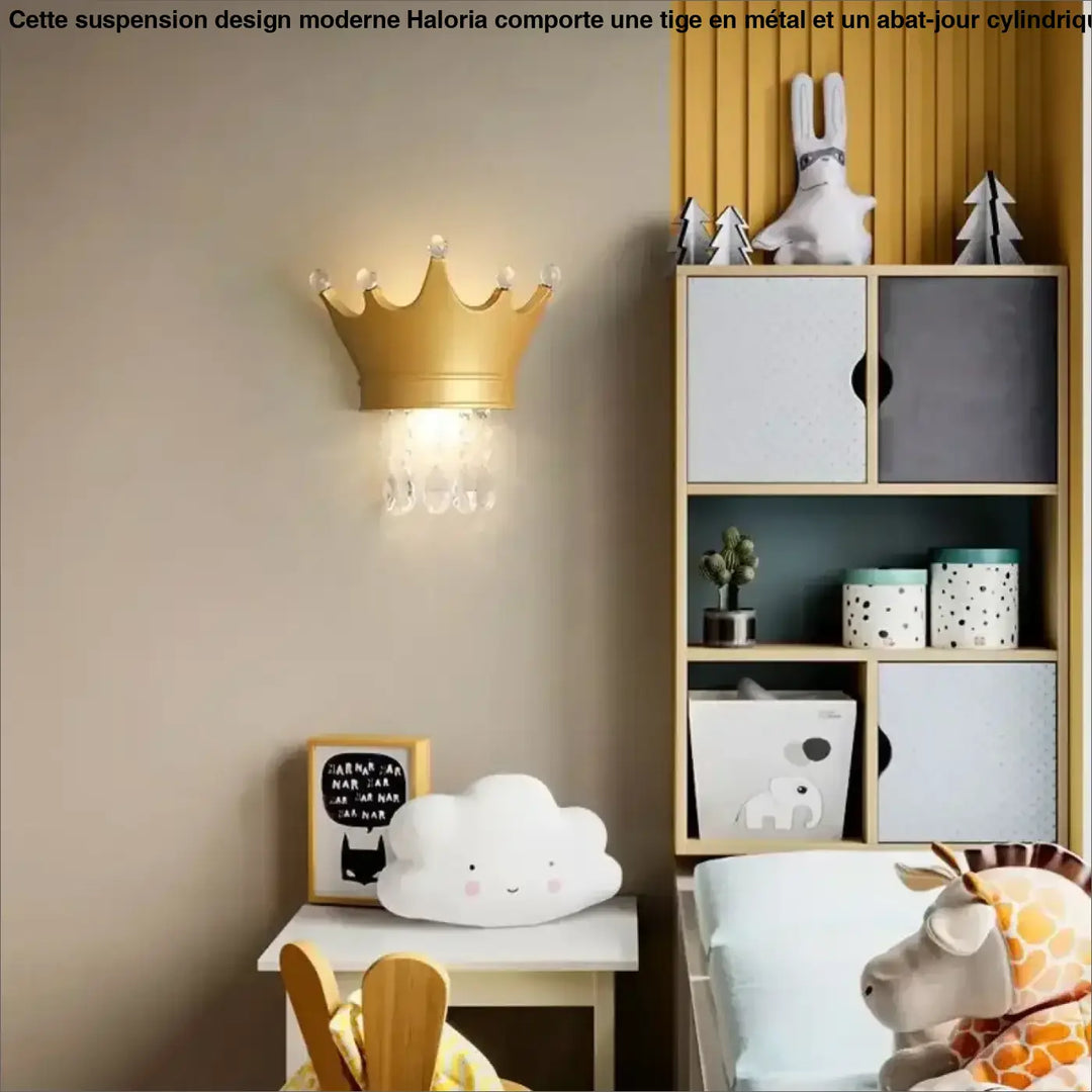 Applique murale design couronne avec pampilles pour chambre enfant