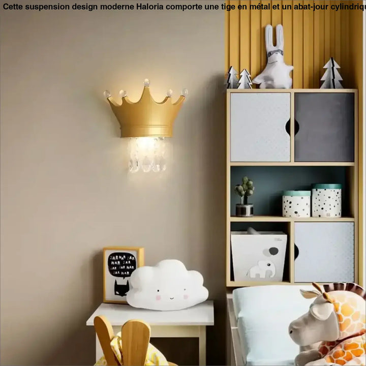 Applique murale design couronne avec pampilles pour chambre enfant
