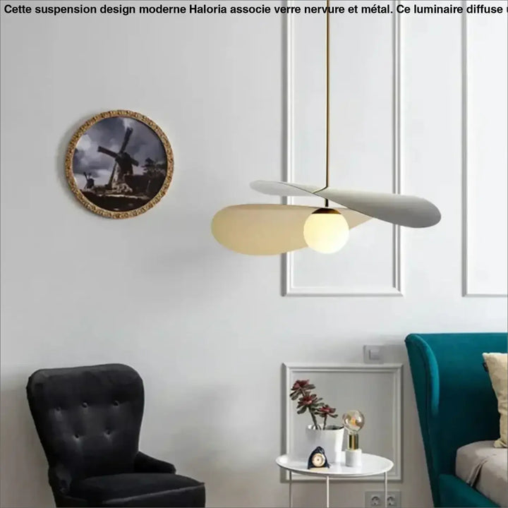 Suspension Design Trois Pales Blanc Et Doré Moderne

