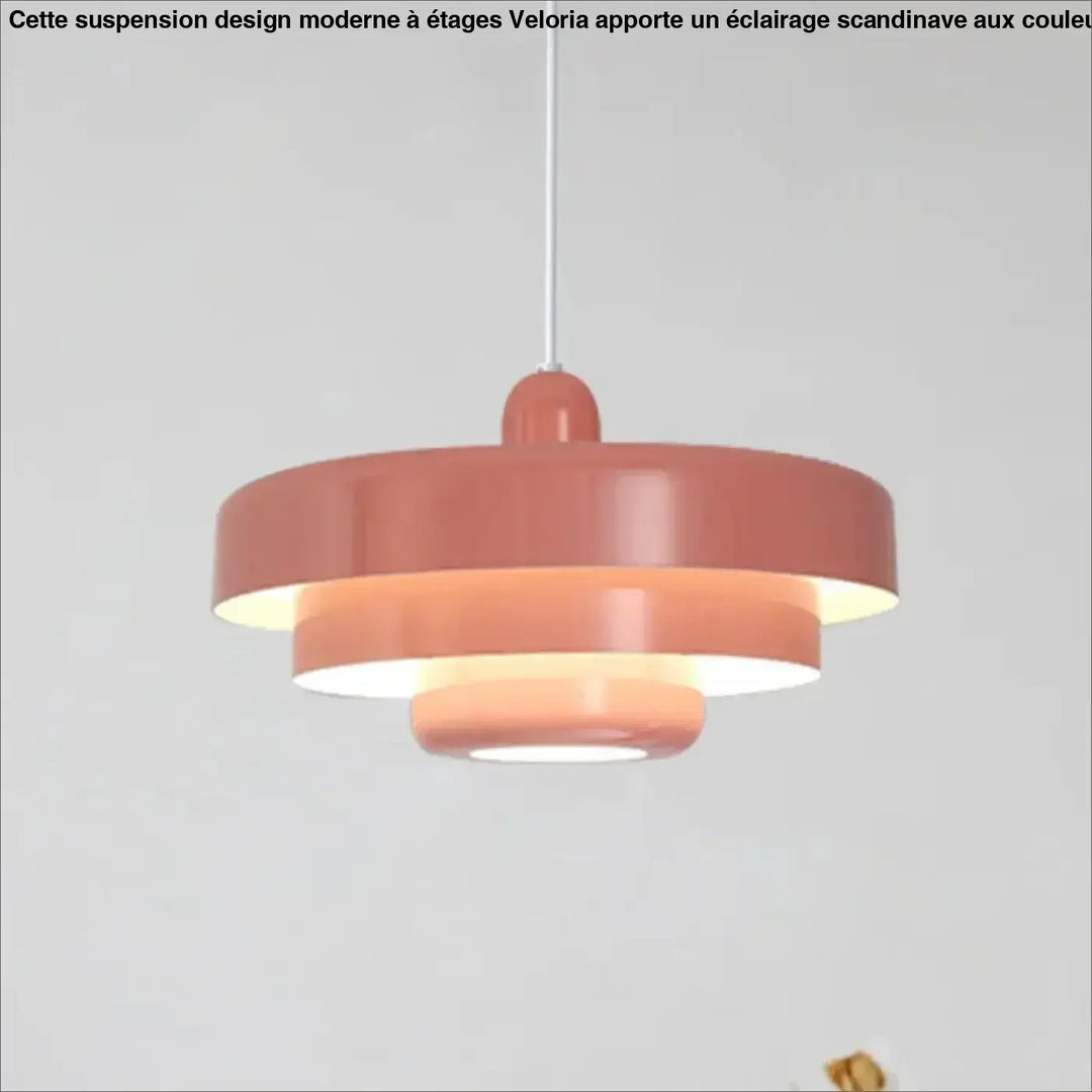 Suspension design moderne étages couleurs vives style scandinave