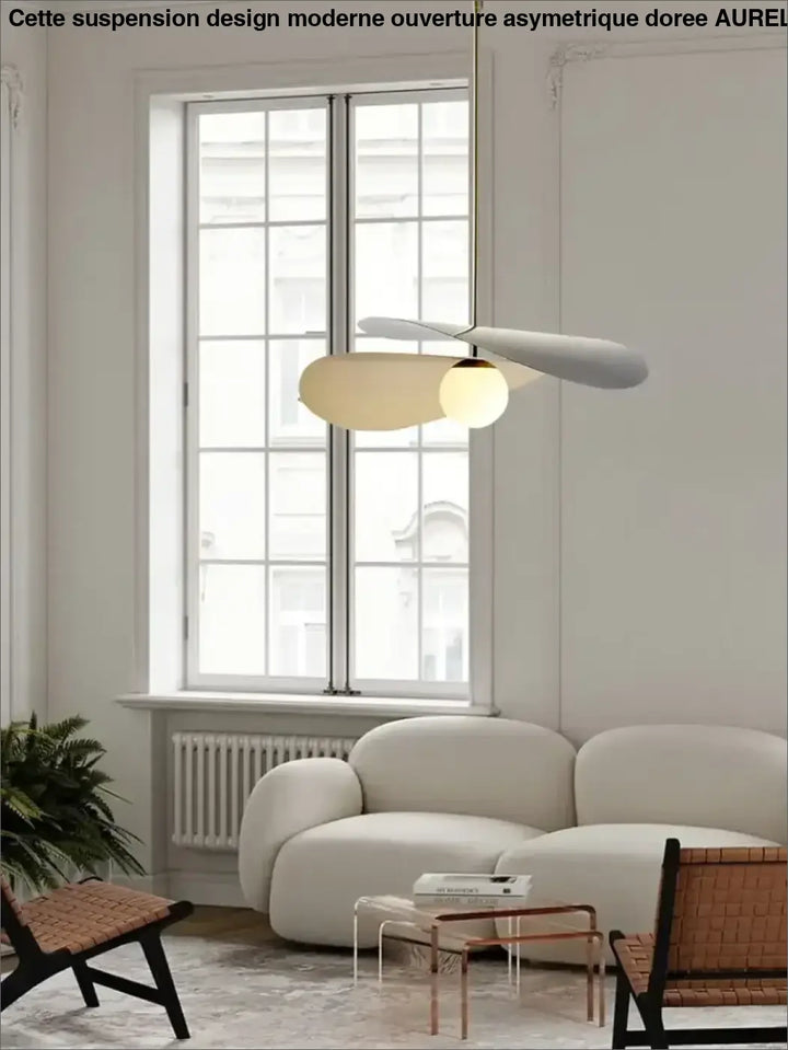 Suspension Contemporaine Forme Hélice Et Globe Central

