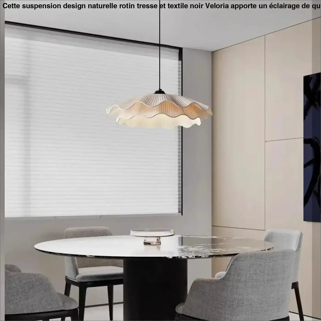 Suspension en tissu plissé style artisanal blanc chic