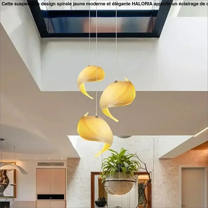 Suspension Design Spirale Jaune Moderne et Élégante

