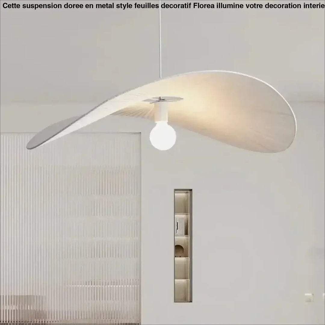 Suspension design organique blanche sculptural élégant
