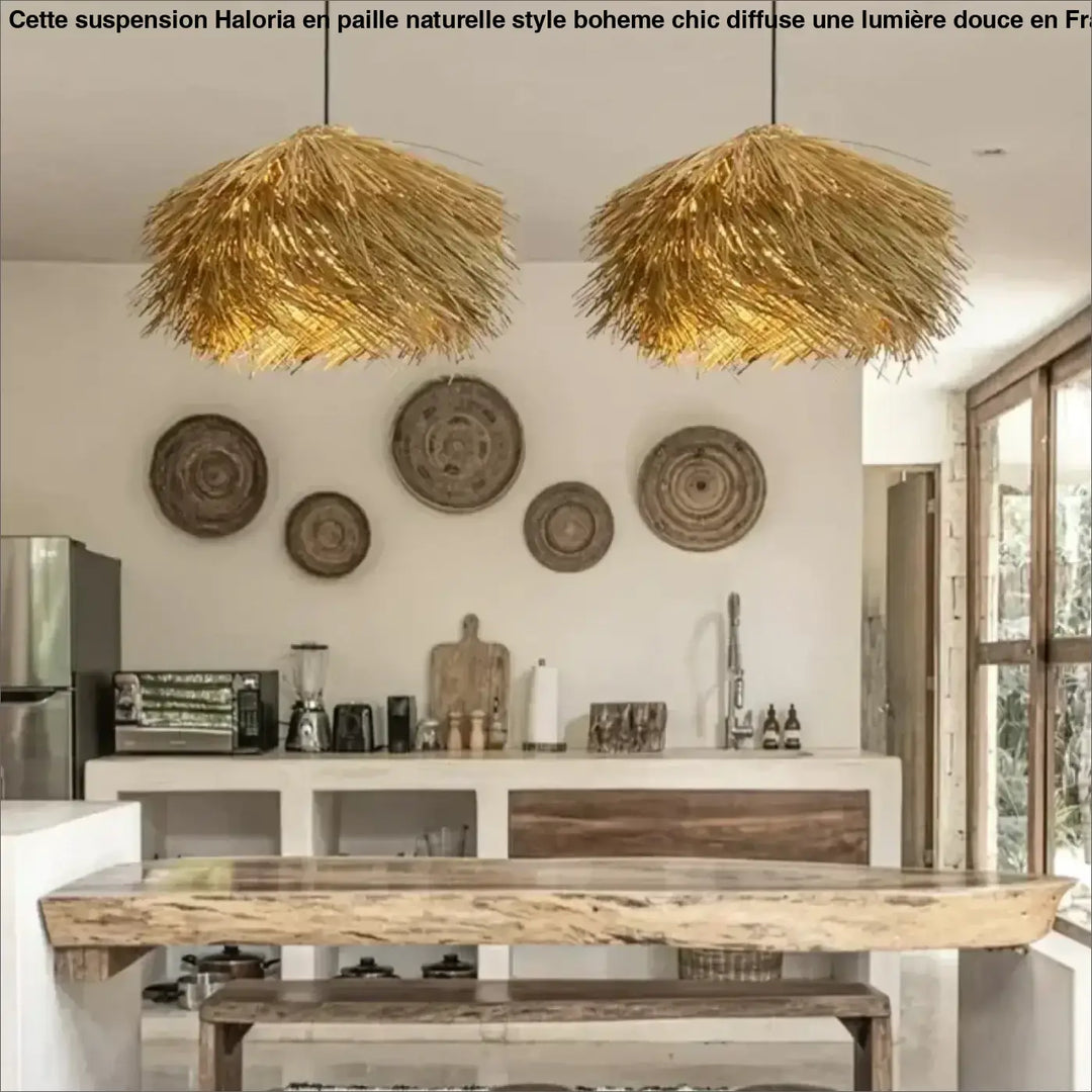 Suspension en paille naturelle style bohème chic lumineux

