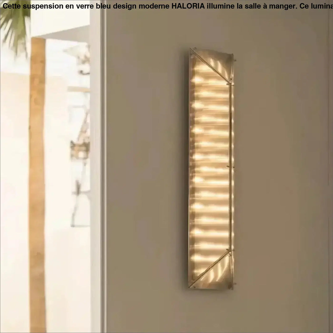 Applique murale longiligne en métal doré et led style chic