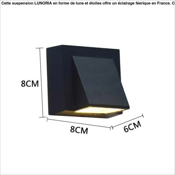 Luminaire mural extérieur noir rectangulaire avec design géométrique moderne et éclairage led chaud au-dessus d’un coin salon