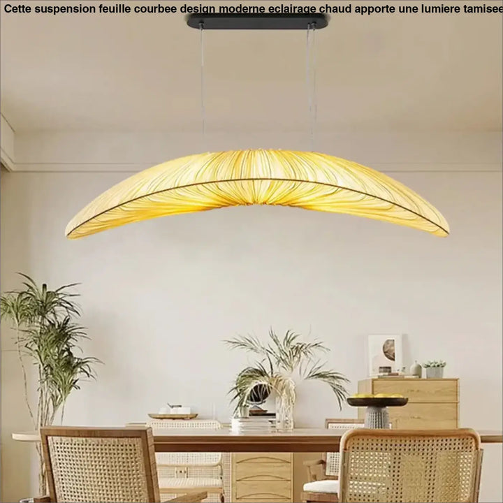 Suspension Feuille Courbée Design Moderne Éclairage Chaud

